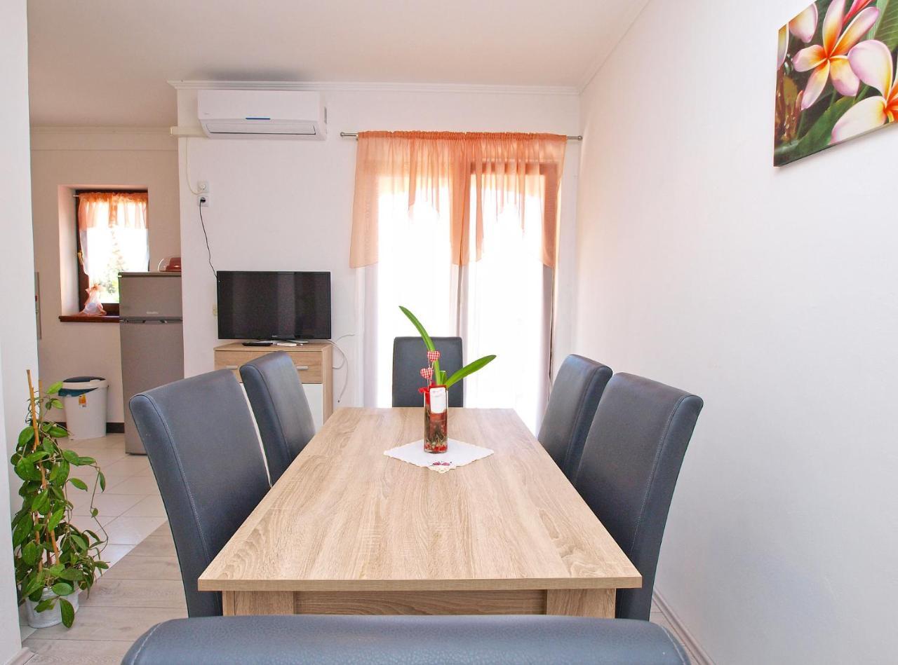 فيلا House Smiljana 2059 فودنيان المظهر الخارجي الصورة